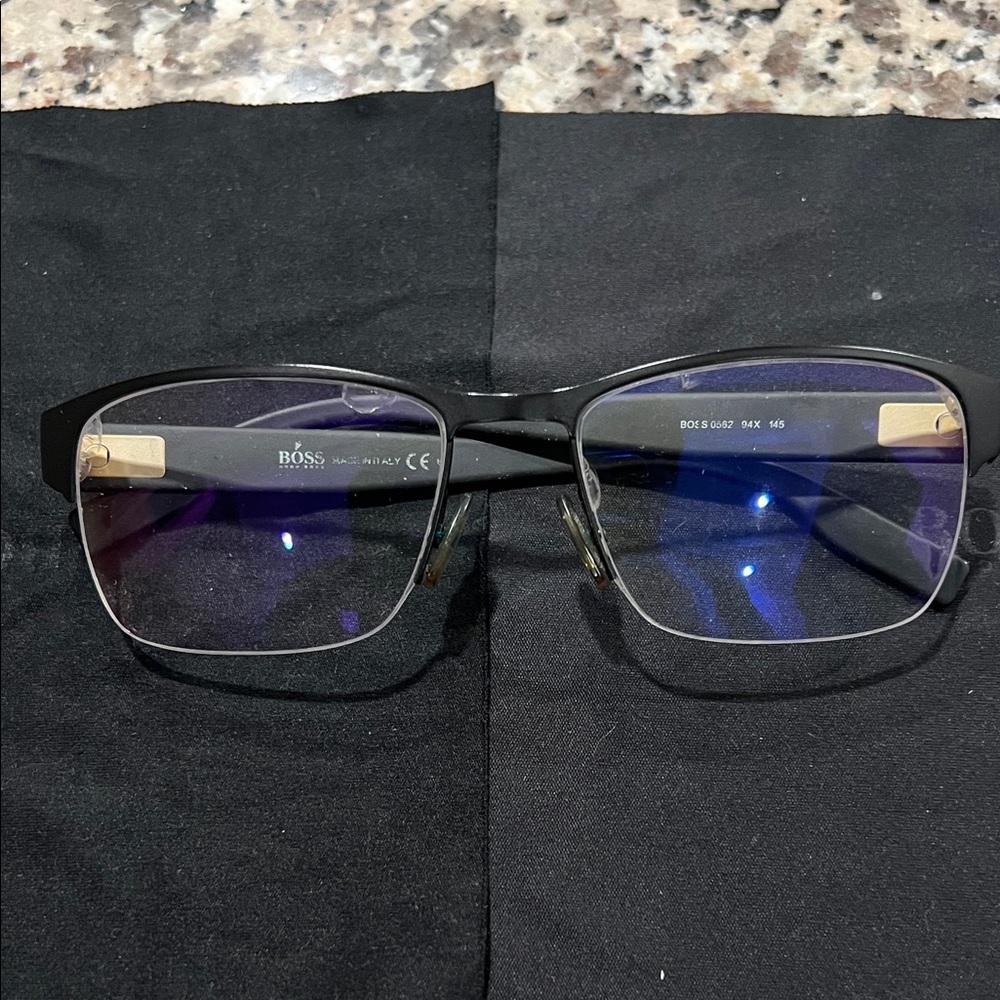 Hugo Boss Men's Black and Gold Glasses